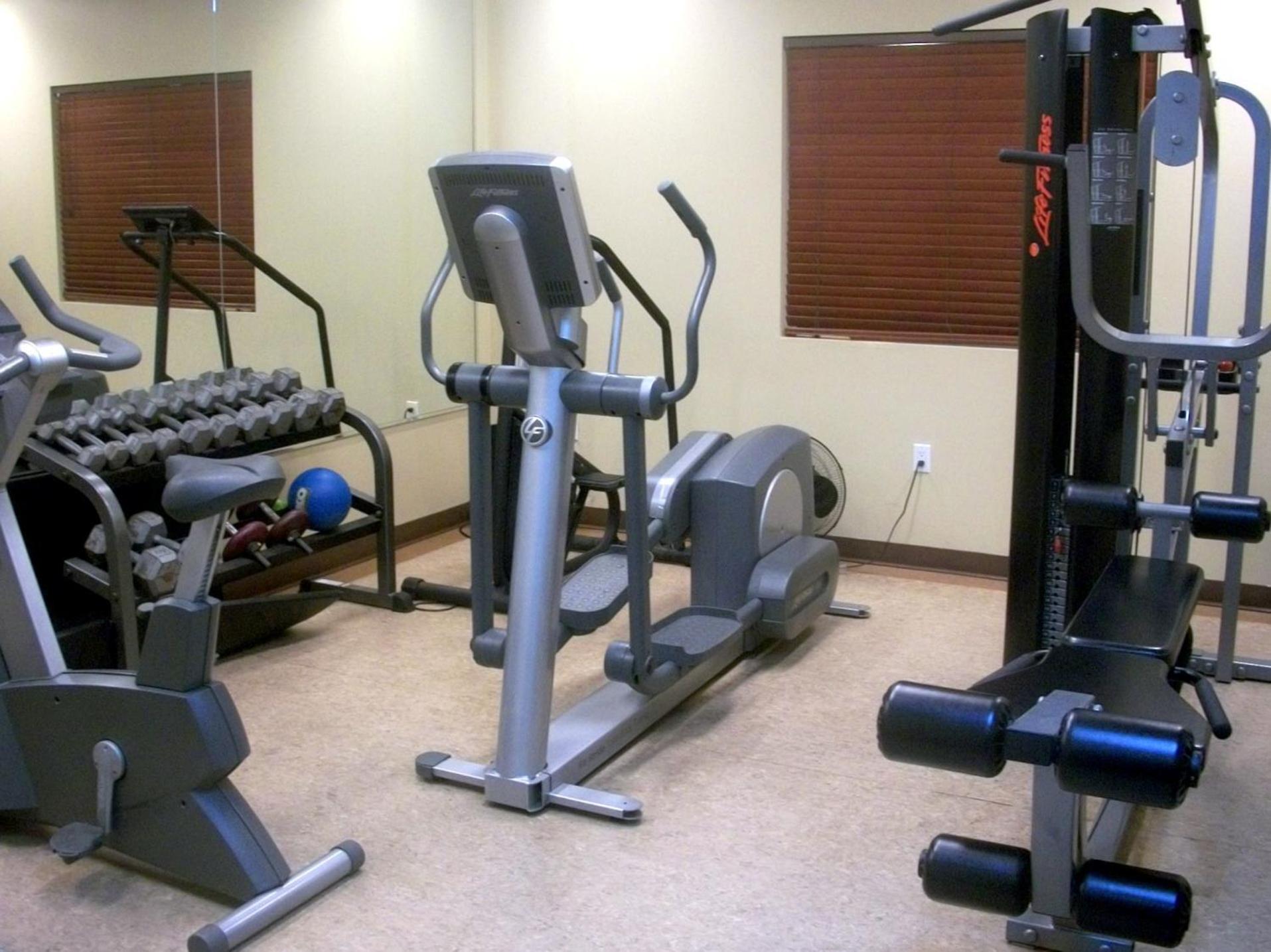 Clearwater Hotel Ltd Fort Mcmurray Dış mekan fotoğraf