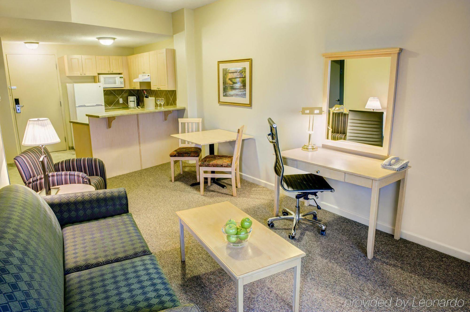 Clearwater Hotel Ltd Fort Mcmurray Dış mekan fotoğraf