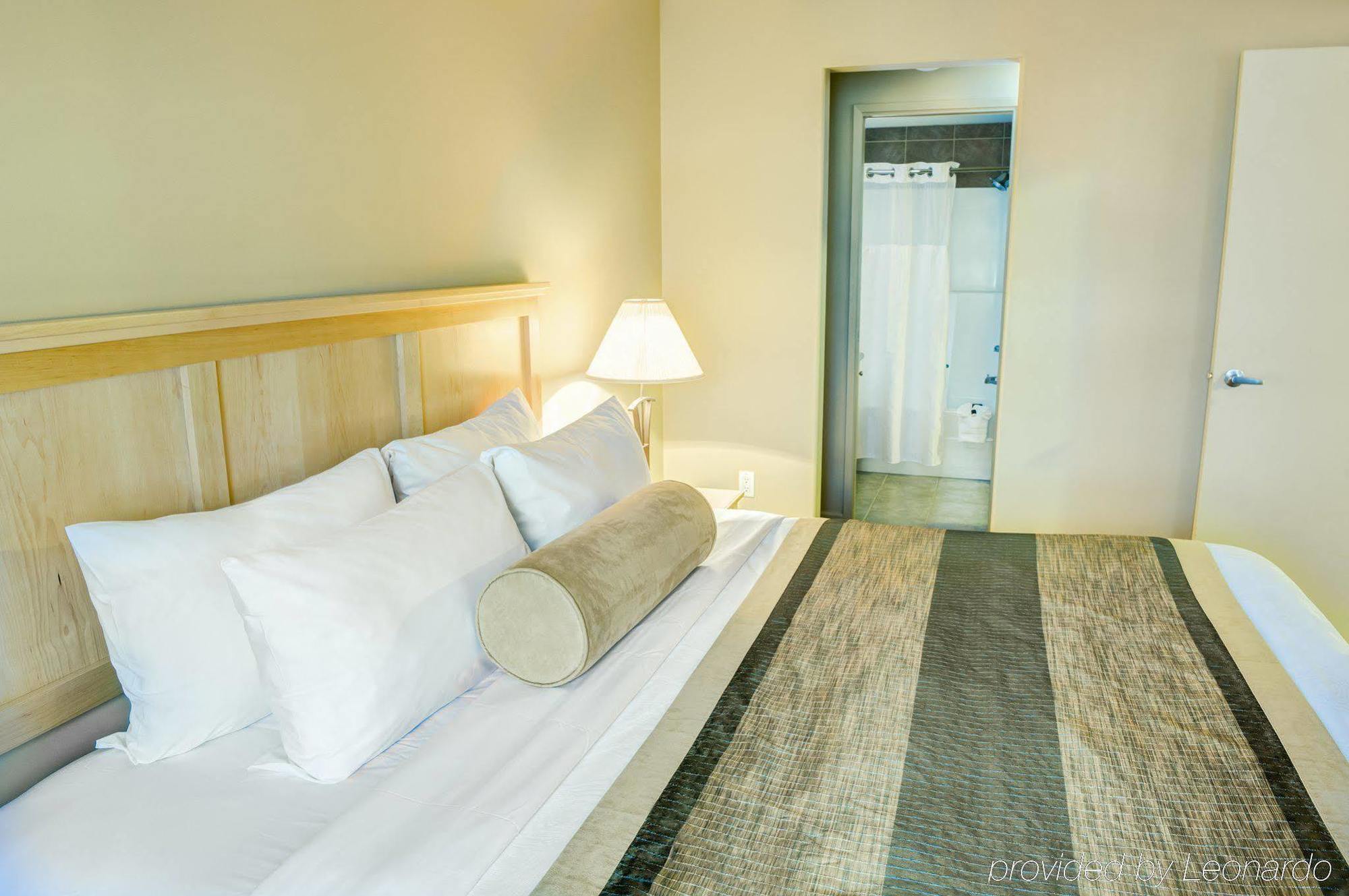 Clearwater Hotel Ltd Fort Mcmurray Dış mekan fotoğraf