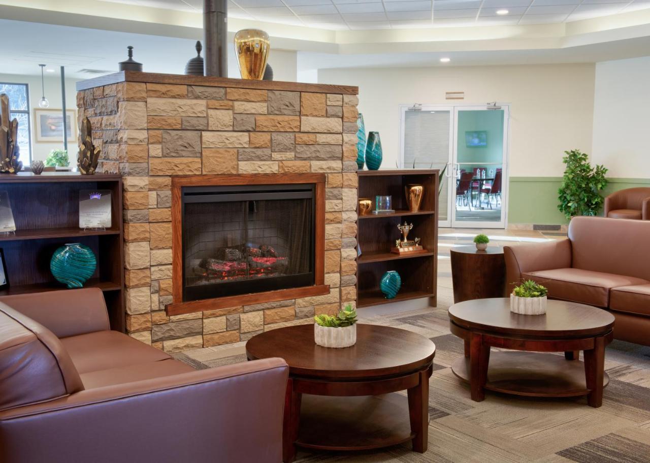 Clearwater Hotel Ltd Fort Mcmurray Dış mekan fotoğraf