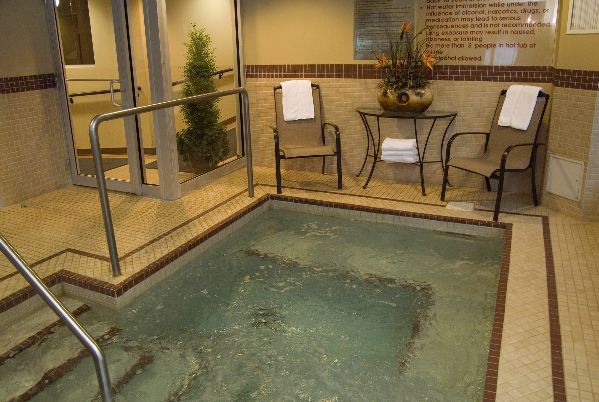 Clearwater Hotel Ltd Fort Mcmurray Dış mekan fotoğraf